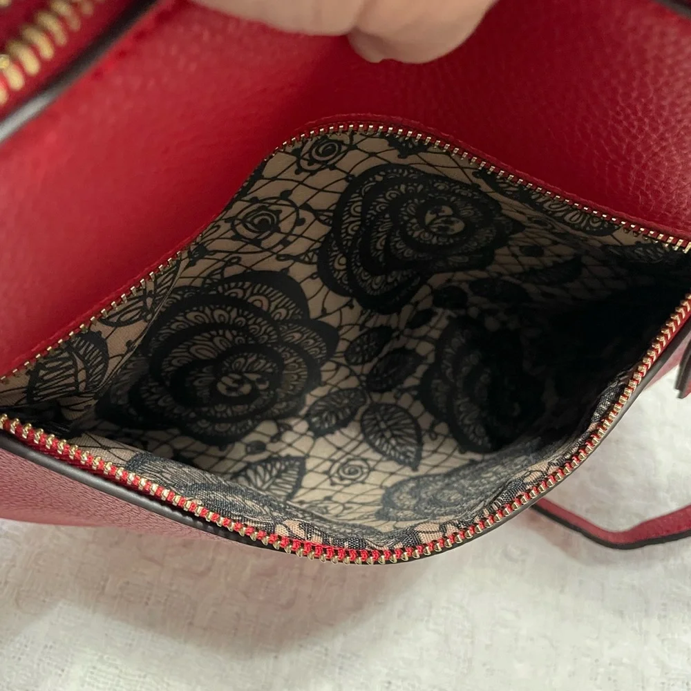 Carlos‎ by Carlos Santana Red and Gold Crossbody Bag~Faux Leather